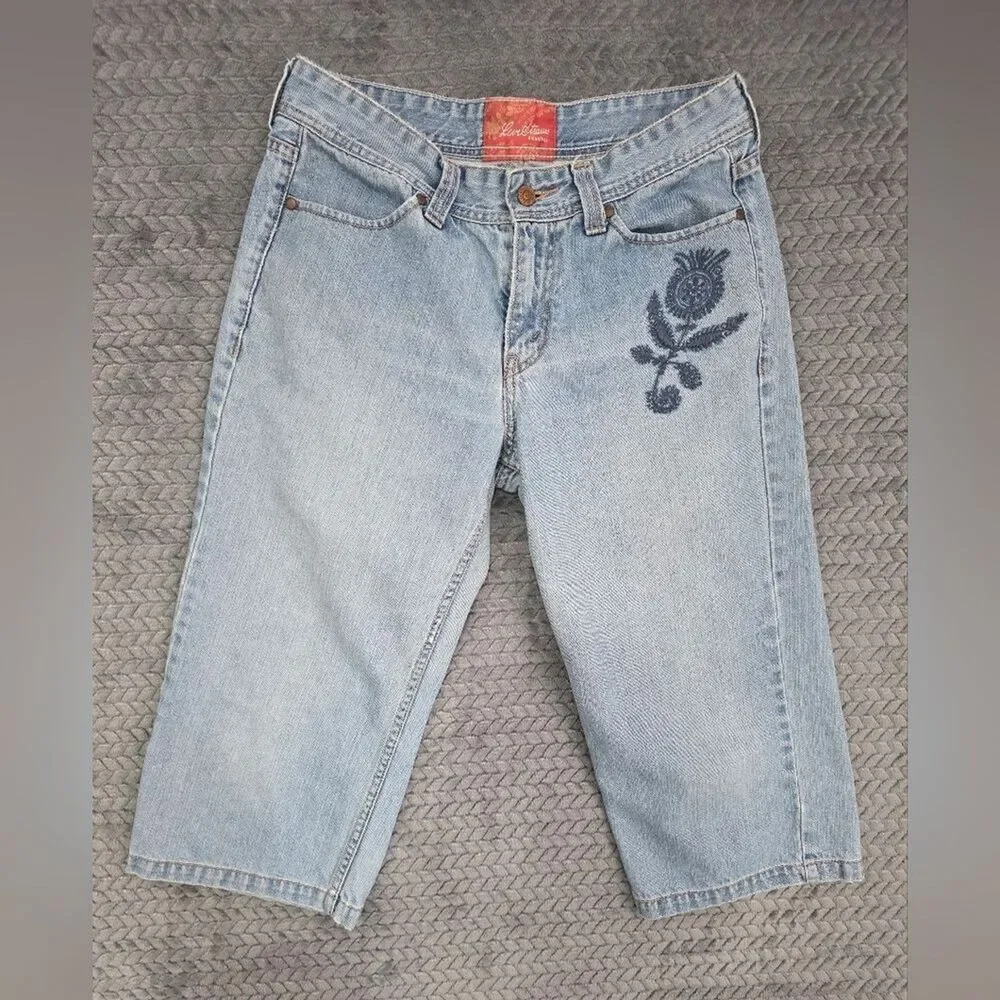 Levis Strauss Women's Light Blue Embroidered Jeans
